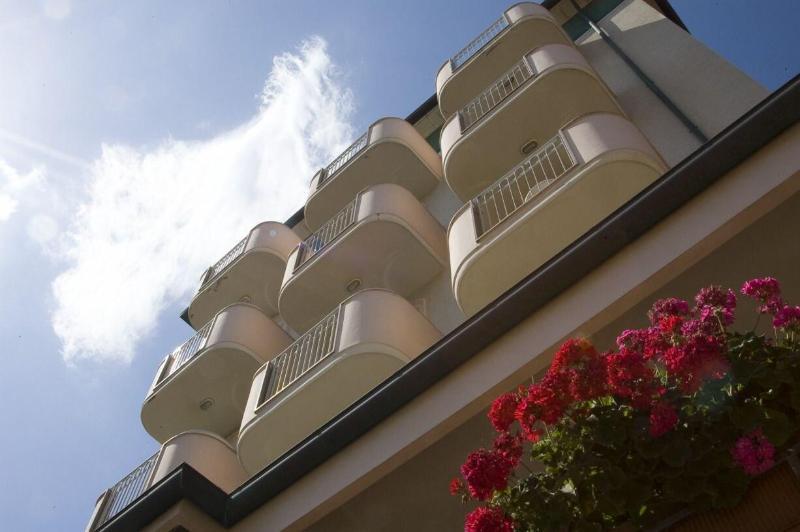 Hotel Alsen Rimini Eksteriør bilde